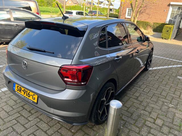 Volkswagen POLO 1.0 TSI HIGHLINE 2X R LINE
