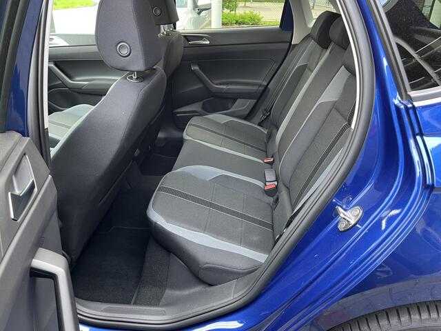 Volkswagen POLO 1.0 TSI R-Line Business Automaat | Navigatie | Adaptieve Cruise | Schuifdak | Automatisch inparkeren
