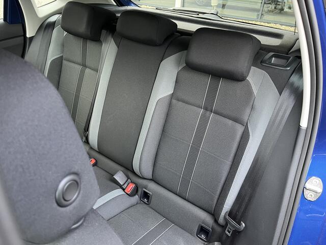 Volkswagen POLO 1.0 TSI R-Line Business Automaat | Navigatie | Adaptieve Cruise | Schuifdak | Automatisch inparkeren