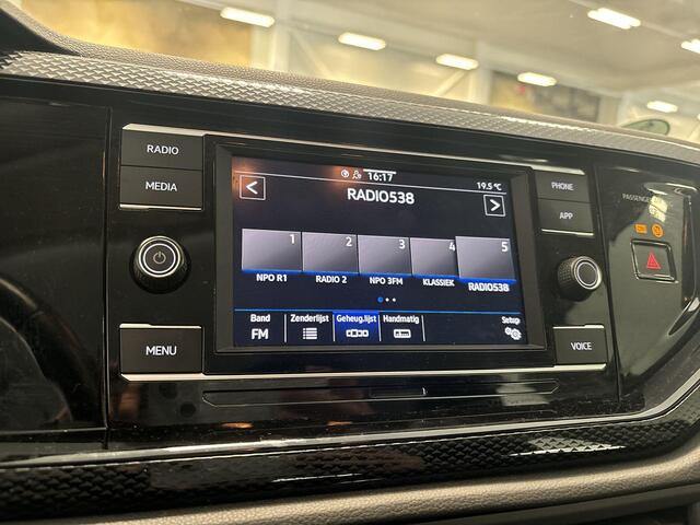 Volkswagen POLO 1.0 Tsi 95pk Life · Apple/Android Car Play · Airco · P-Sensoren · ACC · DAB · 15'' Inch · Garantie t/m 08-02-2027 of 100.000km