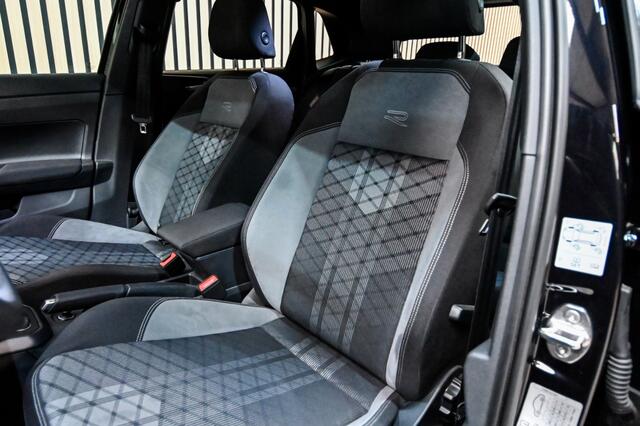 Volkswagen POLO 1.0 TSI R-Line Pano |IQ Drive|ACC|Navi|Camera