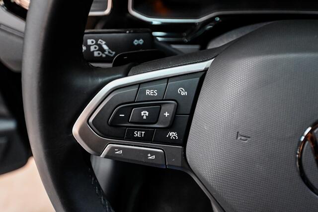 Volkswagen POLO 1.0 TSI R-Line Pano |IQ Drive|ACC|Navi|Camera