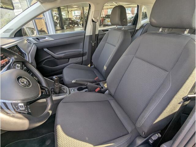 Volkswagen POLO 1.0 TSI Comfortline carplay