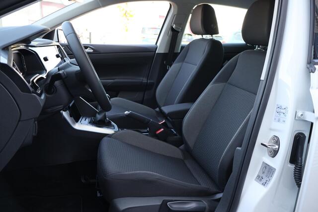 Volkswagen POLO 1.0 TSI Life IQ Drive | Stoelverwarming | Virtual Cockpit | Navi | Carplay | Ad Cruise | Led