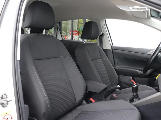 Volkswagen POLO 1.0 TSI Comfortline | Adaptive Cruise Control | CarPlay | LED Dagrijverlichting | Parkeersensoren voor & achter |