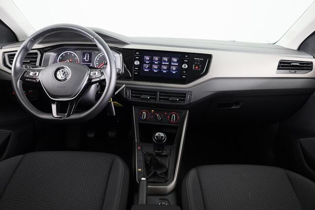 Volkswagen POLO 1.0 TSI Comfortline 95 pk | Navigatie via App | Parkeersensoren | Adaptieve cruise control | Airco | Apple Carplay/Android Auto |