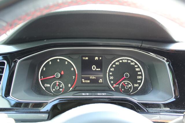Volkswagen POLO 2.0 TSI 200Pk GTI DSG-automaat | Dealer onderhouden