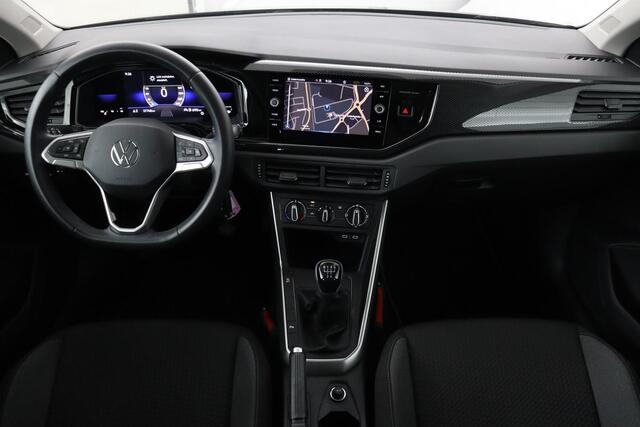 Volkswagen POLO 1.0 TSI Life | Carplay | Navigatie | Full LED | Adaptive cruise | Airco | Parkeerhulp | DAB | Bluetooth