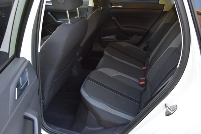 Volkswagen POLO 116 PK TSI Highline Pano LED PDC NAP 1e eigenaar