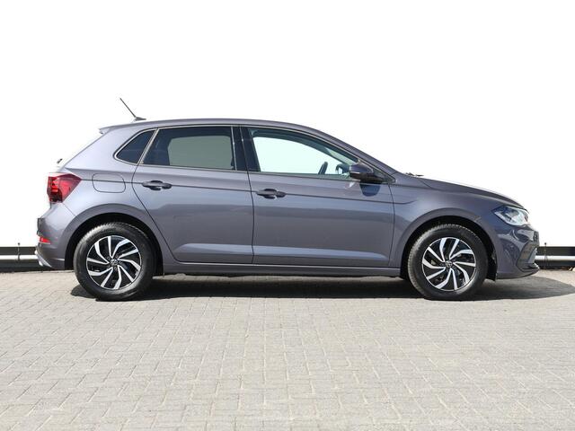 Volkswagen POLO 1.0 TSI Life Business 95pk | LED | Climate control | Cruise control | Navigatie | Stoelverwarming | 15'' Lichtmetalen velgen |