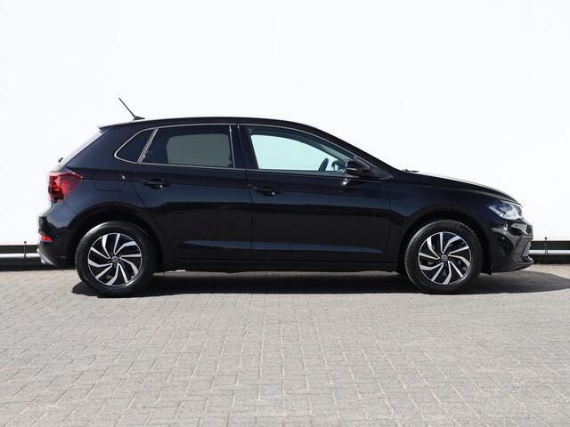 Volkswagen POLO 1.0 TSI Life Business 95pk | LED | Navigatie | Climate control | Stoelverwarming | Adaptieve Cruise Control | Parkeersensoren | Lichtmetalen velgen |