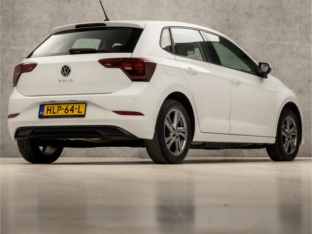 Volkswagen POLO 1.0 Sportline (VIRTUAL COCKPIT, APPLE CARPLAY, STOELVERWARMING, SPORTSTOELEN, CRUISE, LM VEGLEN, PARKEERSENSOREN, NIEUWSTAAT)