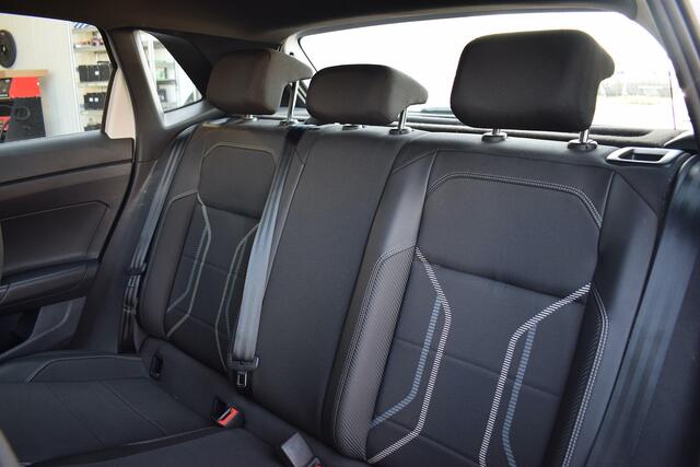 Volkswagen POLO 1.0 TSI Comfortline Business | Apple CarPlay | Half Leer | ACC | Sensoren