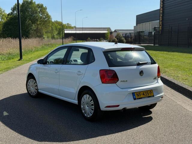 Volkswagen POLO 1.2 TSI Comfortline Apple Carplay Airco