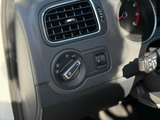 Volkswagen POLO 1.2 TSI Comfortline Apple Carplay Airco