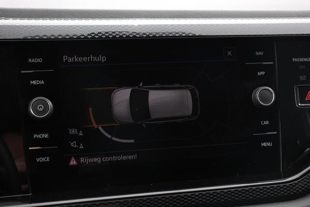 Volkswagen POLO 1.0 TSI Life Nieuw model ! | Navigatie | Climate Control | Adaptive Cruise Control | Lane/Side Assist | Camera | Licht + Zichtpakket | Stoelverwarming | App Connect / Apple Carplay /Android Auto