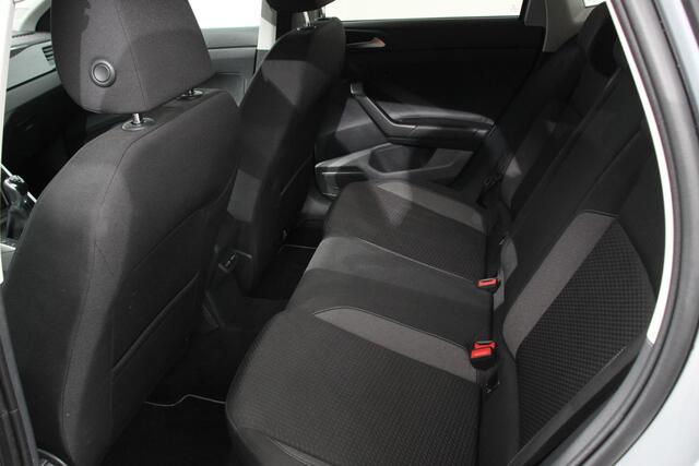 Volkswagen POLO 1.0 TSI Life Nieuw model ! | Navigatie | Climate Control | Adaptive Cruise Control | Lane/Side Assist | Camera | Licht + Zichtpakket | Stoelverwarming | App Connect / Apple Carplay /Android Auto