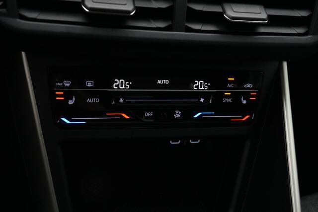 Volkswagen POLO 1.0 TSI 95 pk Move | Panoramadak | IQ Light | Achteruitrijcamera | Navigatie | Stoelverwarming