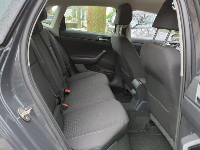 Volkswagen POLO 1.0 TSI 96pk Comfortline / Navigatie / Trekhaak / Parkeersensoren