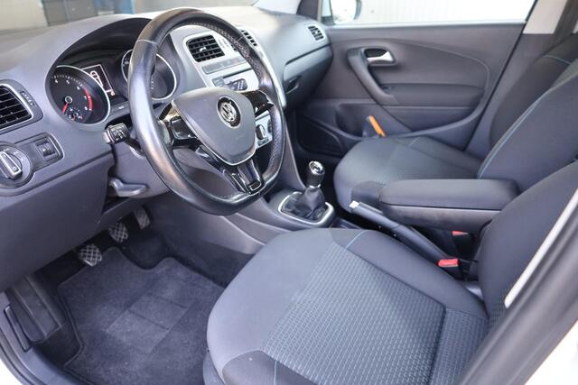 Volkswagen POLO 1.0 BlueMotion Connected Series CRUISE NAVI AIRCO LMV 2xPDC NAP APP-CONNECT