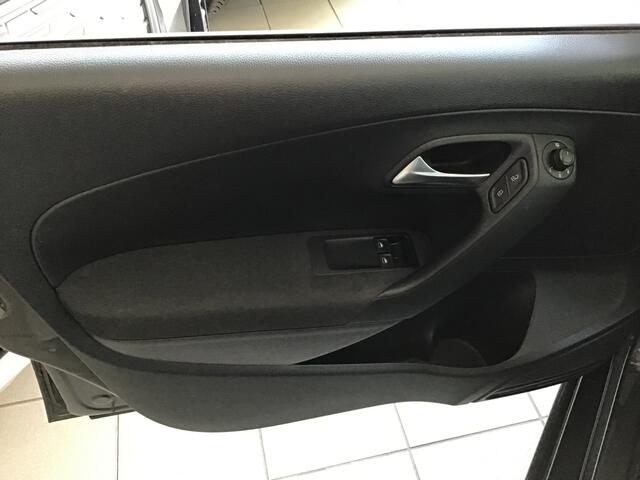 Volkswagen POLO 1.0 Comfortline