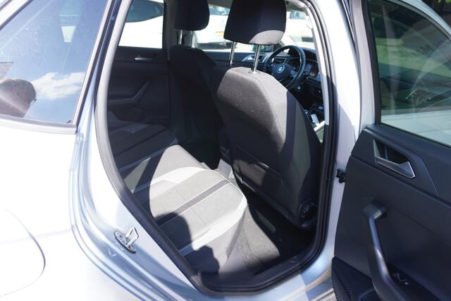 Volkswagen POLO 1.0 TSI Highline ADDAPTIVE CRUISE NAVI CARPLAY