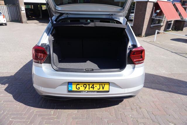 Volkswagen POLO 1.0 TSI Highline ADDAPTIVE CRUISE NAVI CARPLAY