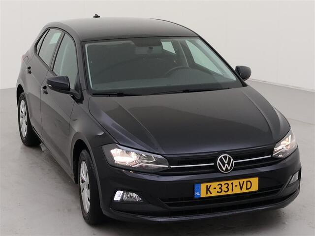 Volkswagen POLO 1.0 TSI Comfortline / Navigatie / Parkeersensoren achter / Airco /