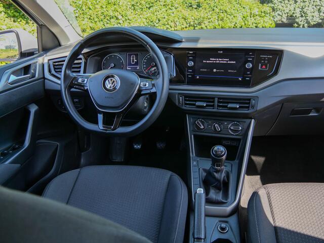 Volkswagen POLO 1.0 Comfortline | APPLE CARPLAY | CRUISE CONTROL |