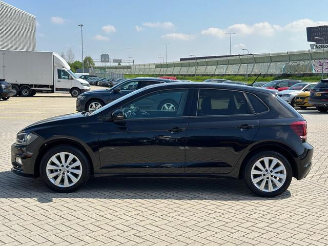 Volkswagen POLO 1.0 TSI Highline / Digitaal dashboard / Navigatie / Climate controle / Parkeer sensoren V+A /
