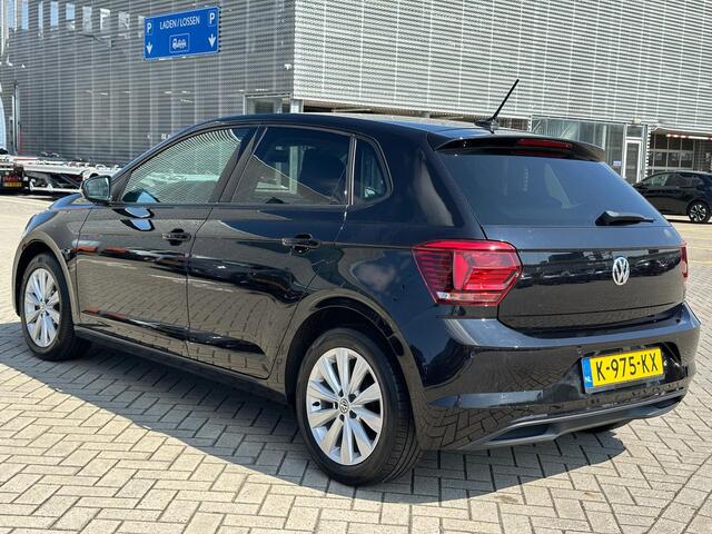 Volkswagen POLO 1.0 TSI Highline / Digitaal dashboard / Navigatie / Climate controle / Parkeer sensoren V+A /
