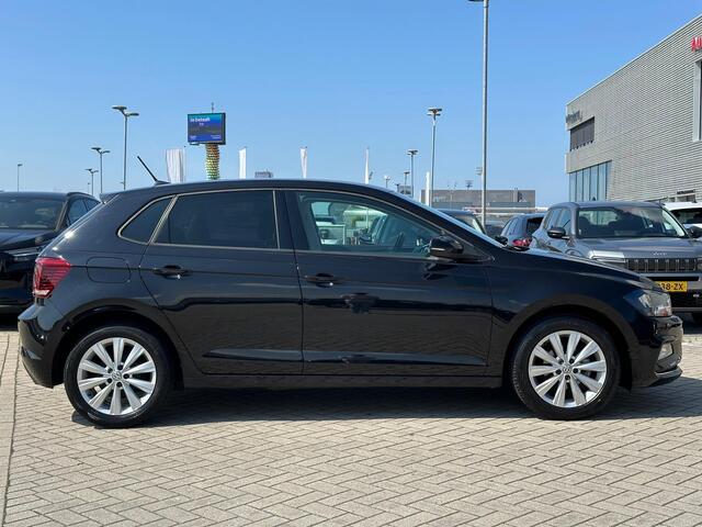 Volkswagen POLO 1.0 TSI Highline / Digitaal dashboard / Navigatie / Climate controle / Parkeer sensoren V+A /