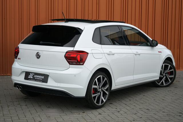 Volkswagen POLO 2.0 TSI GTI DSG 200PK Panodak LED ACC Virtual Carplay