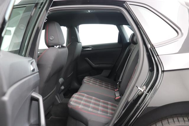 Volkswagen POLO 2.0 200 PK Aut. TSI GTI NL-Auto Digi. Dash Camera Climate 18' LMV