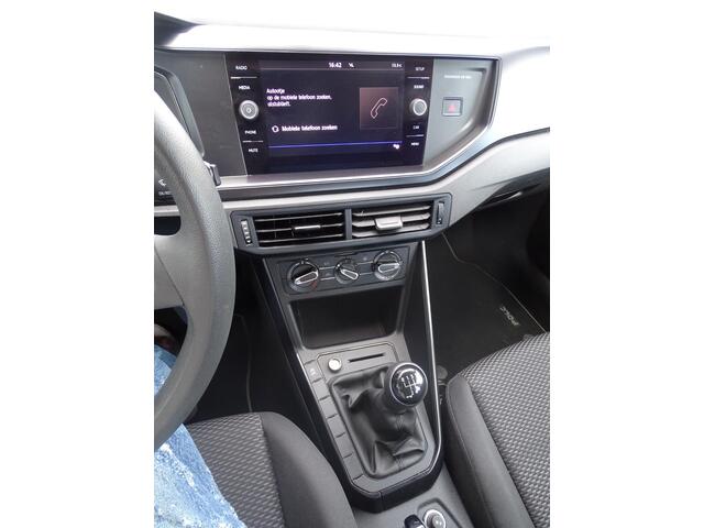 Volkswagen POLO 1.0 MPI Trendline 5drs, Multimedia, Airco, CruiseControl, Elec ramen, LM-velgen