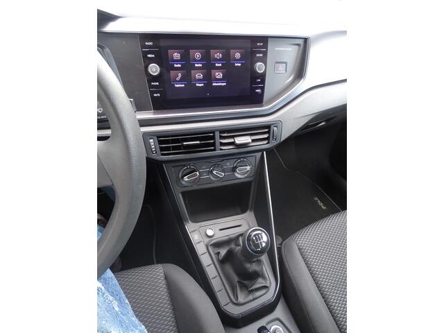 Volkswagen POLO 1.0 MPI Trendline 5drs, Multimedia, Airco, CruiseControl, Elec ramen, LM-velgen