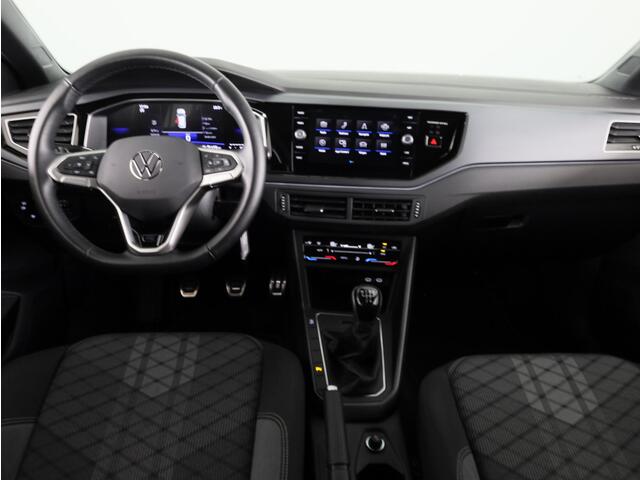 Volkswagen POLO 1.0 TSI R-Line 95 pk | Verlengde garantie | Navigatie via App | Parkeersensoren | Adaptieve cruise control | LED koplampen | R-Line |