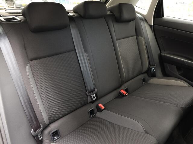 Volkswagen POLO 1.0 TSI Life Business 95 PK DSG | LED | Navigatie | Adaptive Cruise Controle | Stoelverwarming | Alarm | Stoelverwarming | Fabrieksgarantie