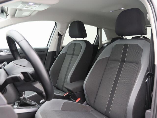 Volkswagen POLO 1.0 TSi Automaat Style | Climate Controle | Adaptive Cruise | CarPlay | Bluetooth | Stoelverwarming | Camera | 16 Inch | 60.436 Km!!