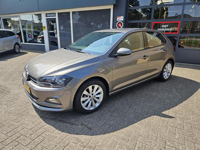 Volkswagen POLO 1.0 TSI Highline / Airco clima/ Navigatie/ Camera/ Cruise/ Apple carplay/ Led/ LMV