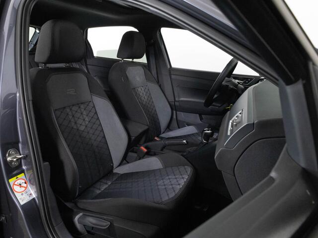 Volkswagen POLO R-Line 1.0 TSI 95 PK DSG | LED Matrix IQ | Panoramadak | Navigatie | Stoelverwarming |