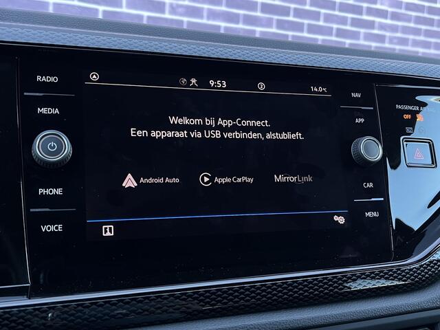 Volkswagen POLO 1.0 TSI Life DSG | Virtual cockpit | Cruise Control | LED koplampen | Apple Carplay / Android Auto | Parkeersensoren voor + achter | Airconditioning | Bluetooth telefoonverbinding | All season banden |