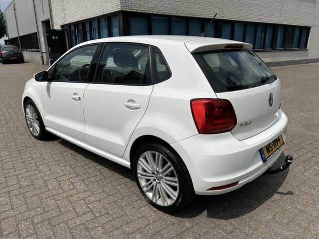 Volkswagen POLO 1.2 TSI Comfortline 90PK AUT NAVI CRUISE TRHK NAP!