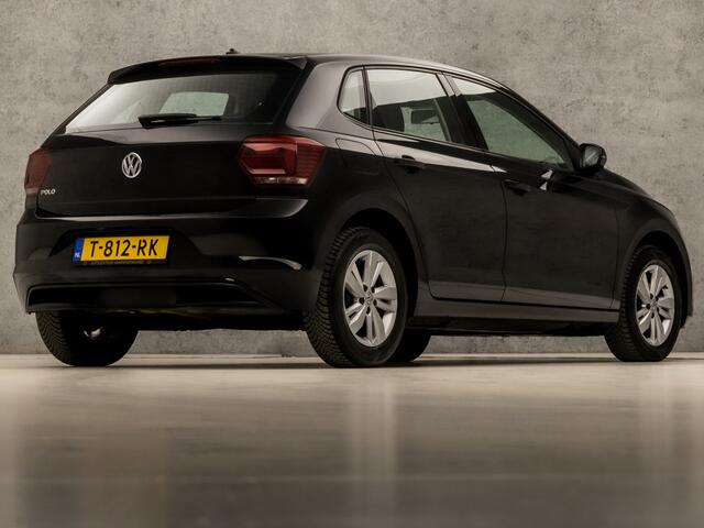Volkswagen POLO 1.0 TSI Sportline (APPLE CARPLAY, LM VELGEN, CRUISE, SPORTSTOELEN, LED ACHTERLICHTEN, NIEUWE APK, NIEUWSTAAT)