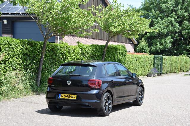 Volkswagen POLO 1.0 TSI 96 PK Navi PDC Carplay NAP Garantie Comfortline Business