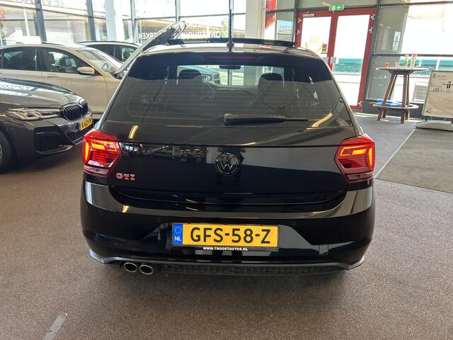Volkswagen POLO 2.0 TSI GTI | Panoramadak | Digital dashboard | Adaptieve cruise control | Keyless | Adaptief onderstel | Achteruitrijcamera | Climate control | Stoelverwarming | Full LED | Parkeersensoren v+a