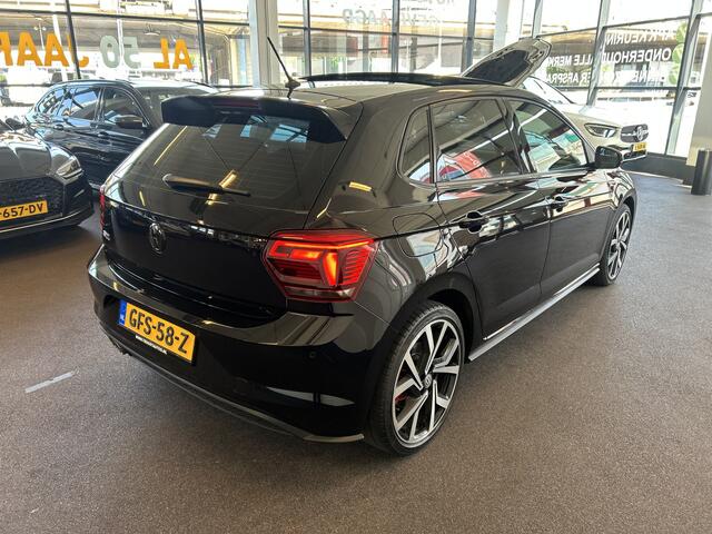 Volkswagen POLO 2.0 TSI GTI | Panoramadak | Digital dashboard | Adaptieve cruise control | Keyless | Adaptief onderstel | Achteruitrijcamera | Climate control | Stoelverwarming | Full LED | Parkeersensoren v+a
