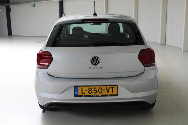 Volkswagen POLO 1.0 TSI Comfortline Navigatie | Airco | Centrale vergrendeling | Metallic lak