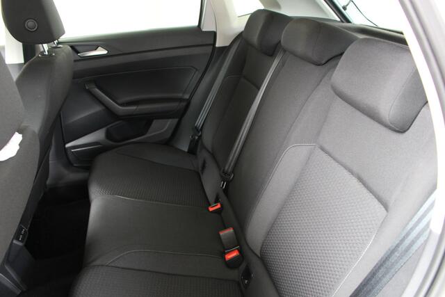 Volkswagen POLO 1.0 TSI Comfortline Navigatie | Airco | Centrale vergrendeling | Metallic lak