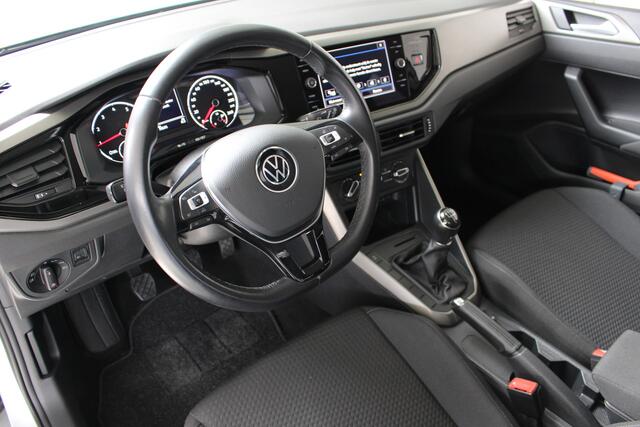 Volkswagen POLO 1.0 TSI Comfortline Navigatie | Airco | Centrale vergrendeling | Metallic lak